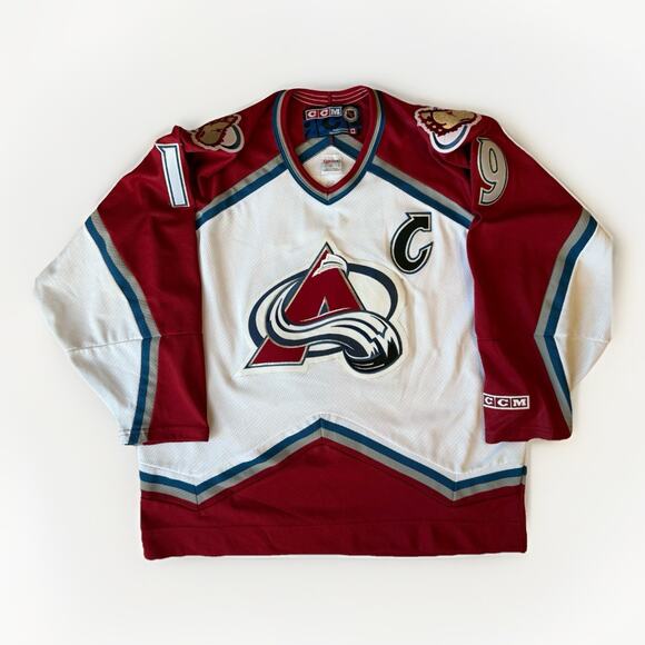 Joe Sakic Colorado Avalanche Jersey L White CCM Made in Canada NHL Hockey
